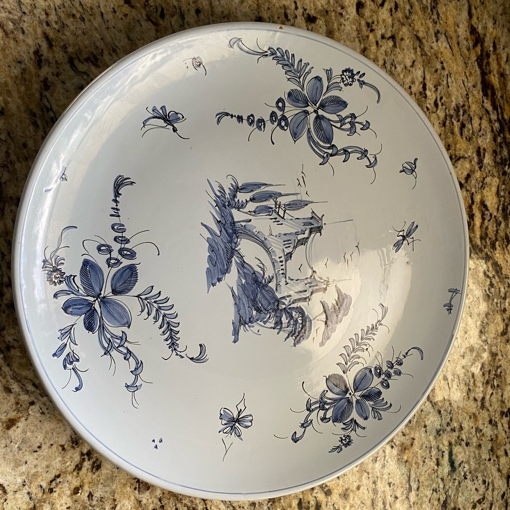12-inch blue Italian majolica Cantagalli hand-decorated chop plate rooster mark